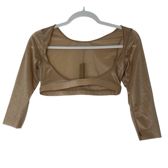 SKIMS Other - New SKIMS Barely There Shapewear Arm Shaper Top Women's Medium Clay New